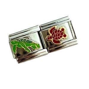 NWT 2x9mm Green and Red Sea Turtle Silver Stainless Steel Italian Charms